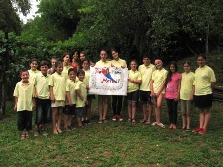 Photo : Enfants à la fin du camp de vacances