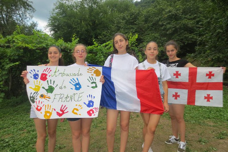 Photo : Merci à l'ambassade de France