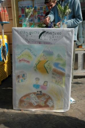 Photo : Stand de vente, en 2007, avec caractères géorgiens